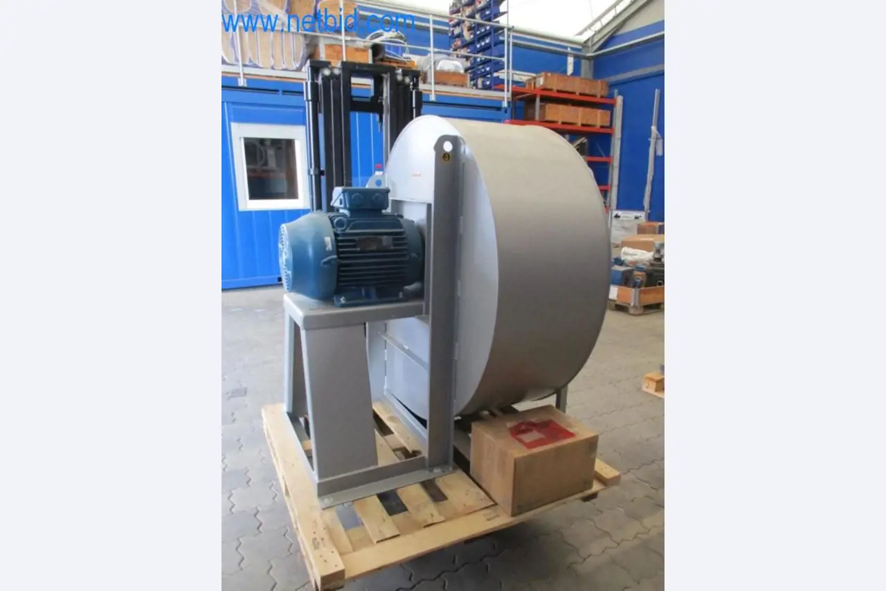 Máquinas, parque automóvel e equipamento operacional-1