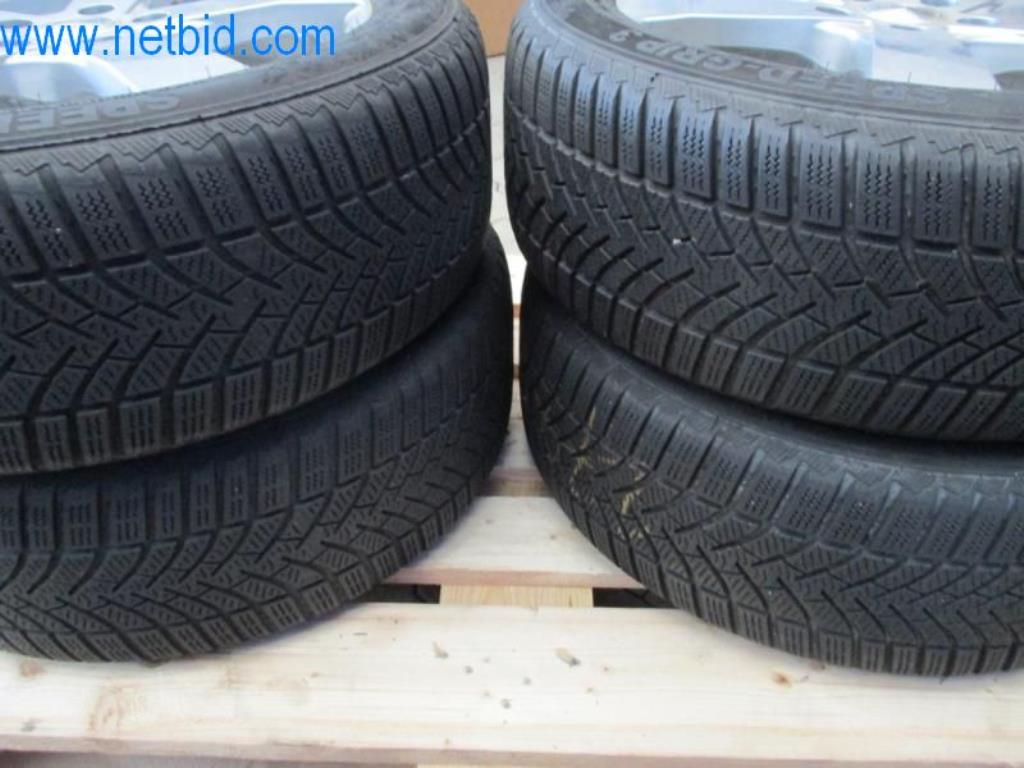 Maquinaria, parque móvil y equipos de explotación-1