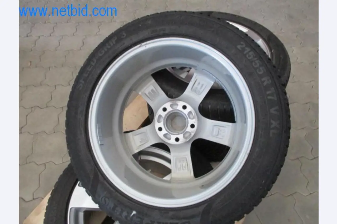 Stroje, vozový park a provozní zařízení-2