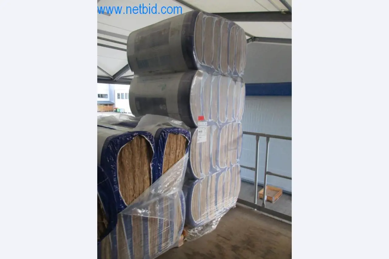 Máquinas, parque automóvel e equipamento operacional-1