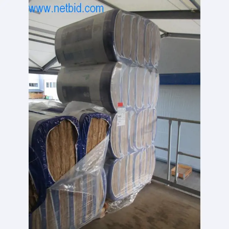 Máquinas, parque automóvel e equipamento operacional-1