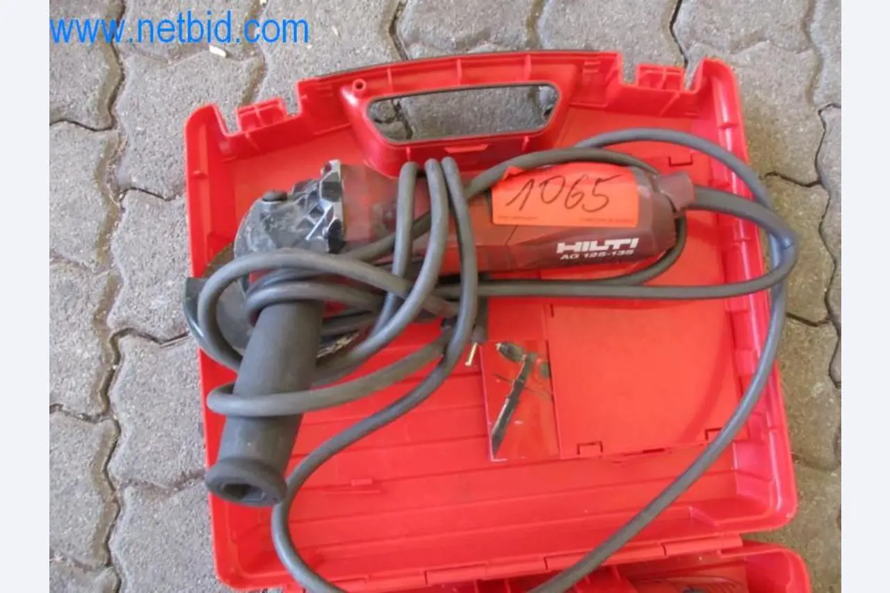 Maschinen, Fuhrpark und Betriebsausstattung-3