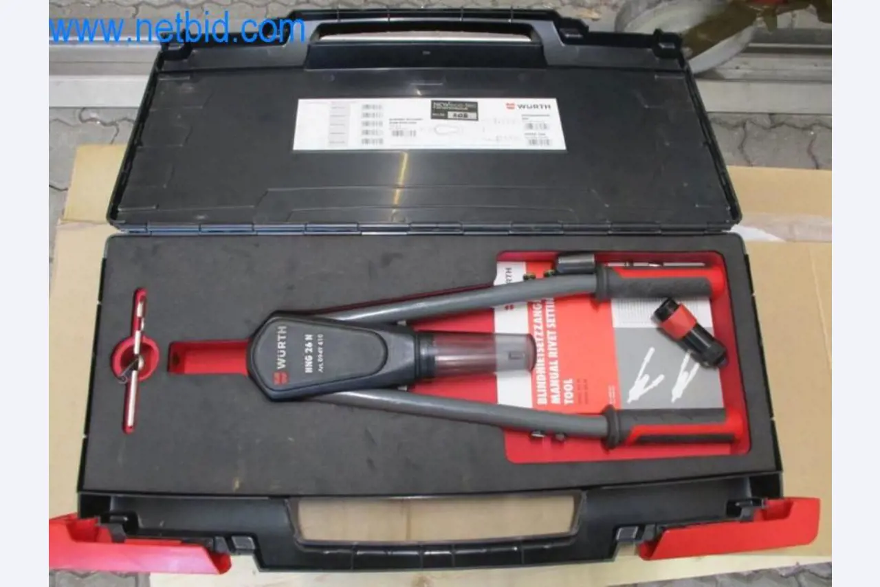 Maquinaria, parque móvil y equipos de explotación-1