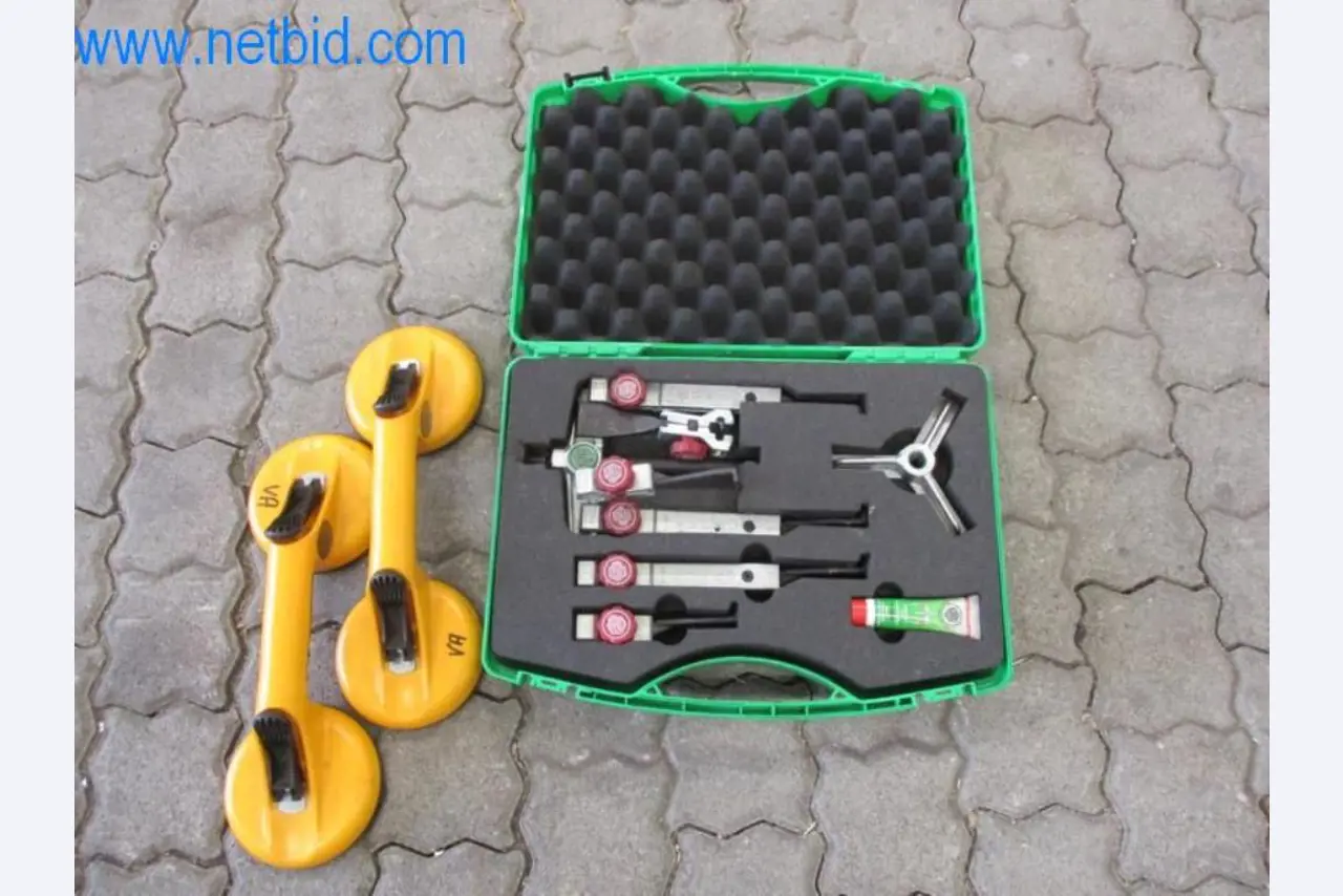 Maschinen, Fuhrpark und Betriebsausstattung-1