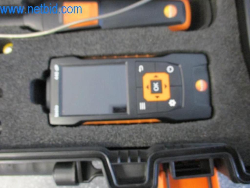 Machines, vehicle fleet and operating equipment-1