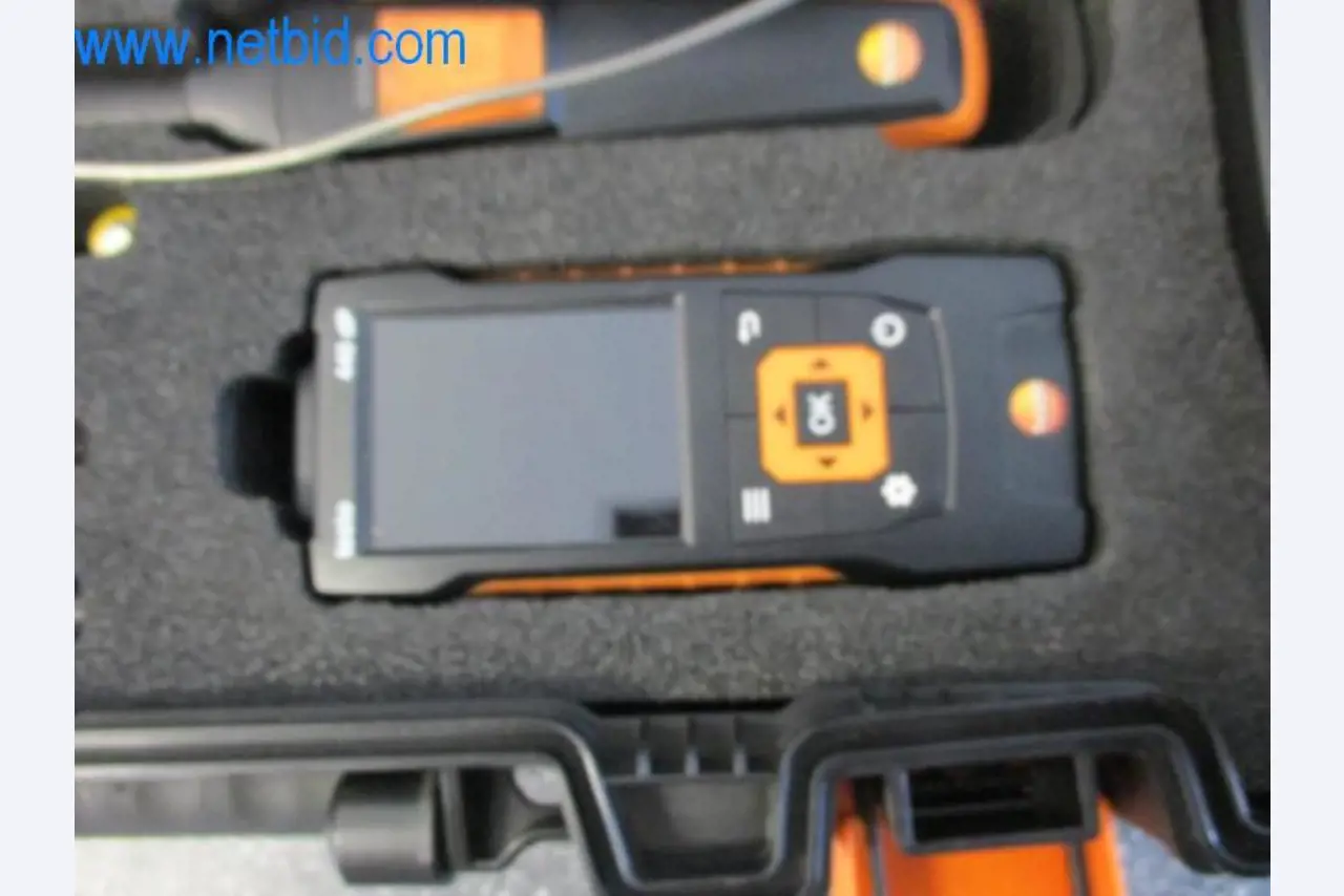 Stroje, vozový park a provozní zařízení-1