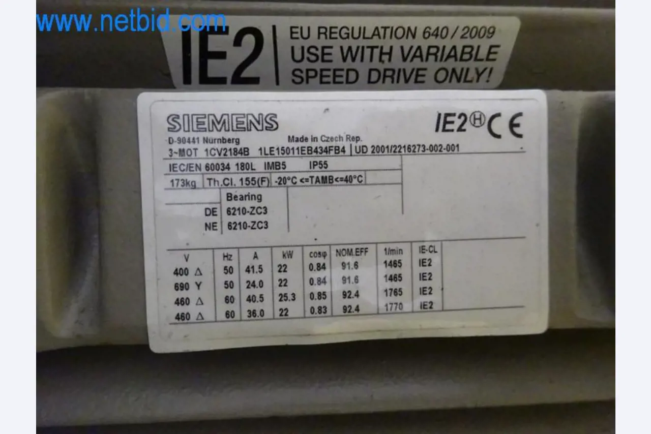 Stroji, vozni park in operativna oprema-10