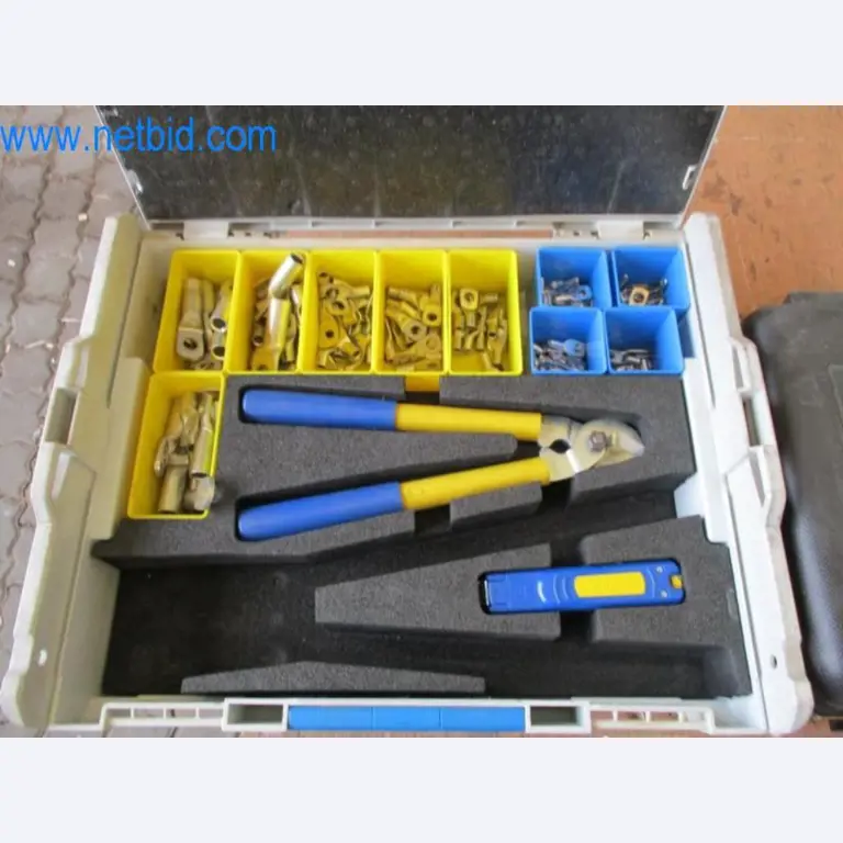 Maschinen, Fuhrpark und Betriebsausstattung-1