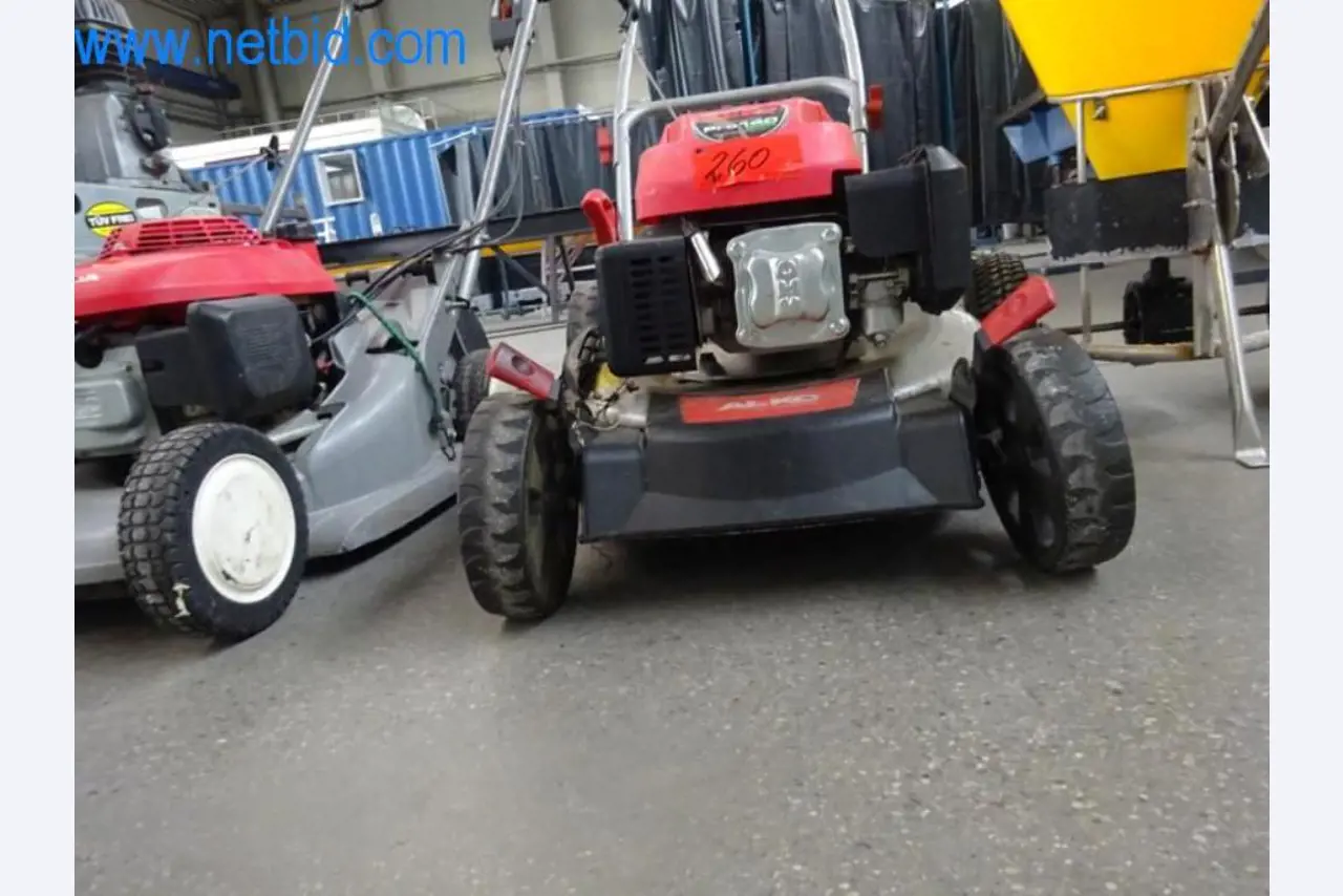 Maschinen, Fuhrpark und Betriebsausstattung-4