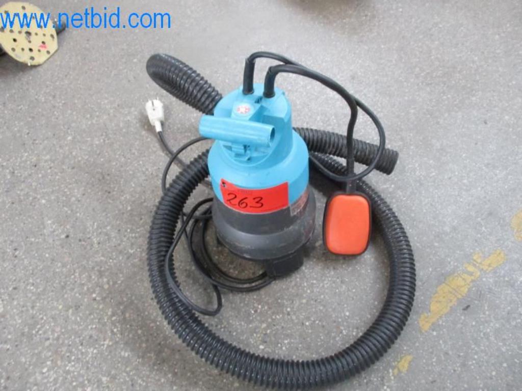 Stroje, vozový park a provozní zařízení-1