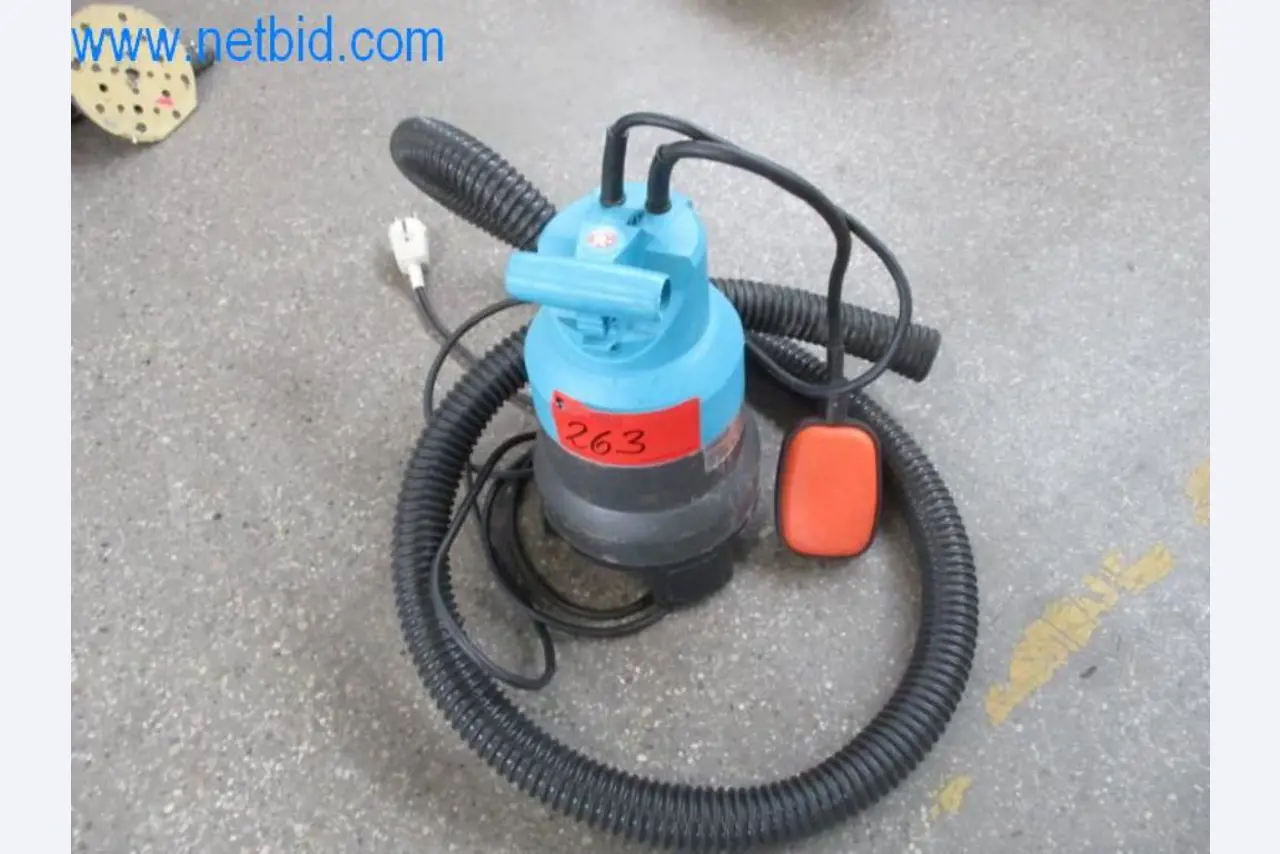 Stroje, vozový park a provozní zařízení-1