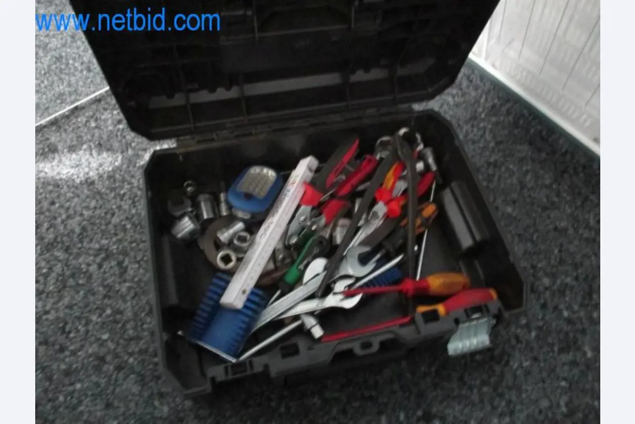 Maschinen, Fuhrpark und Betriebsausstattung-1