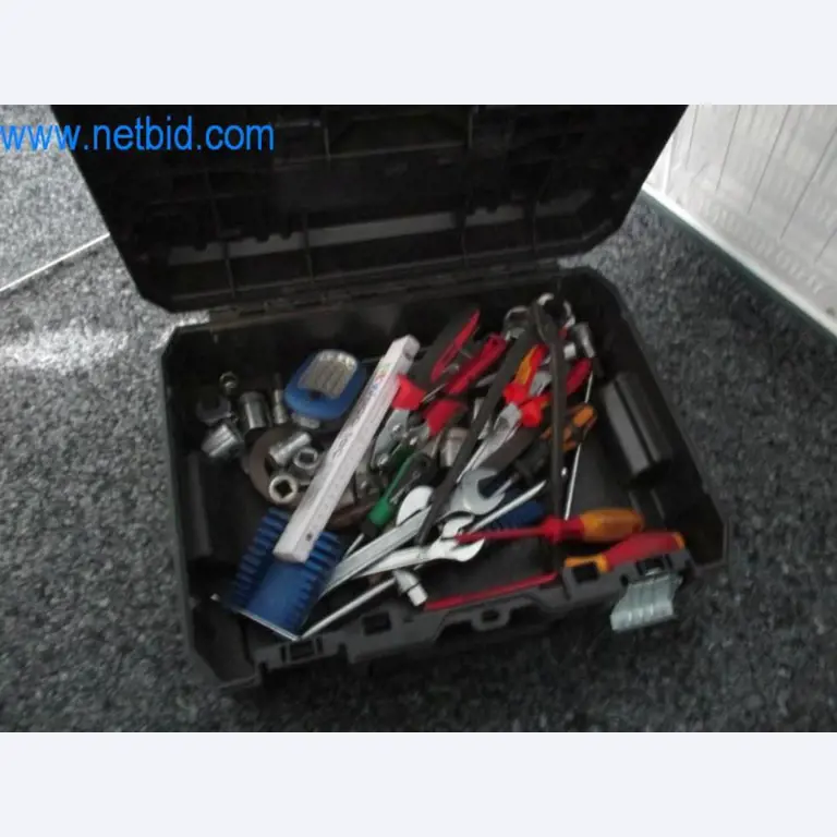 Maschinen, Fuhrpark und Betriebsausstattung-1