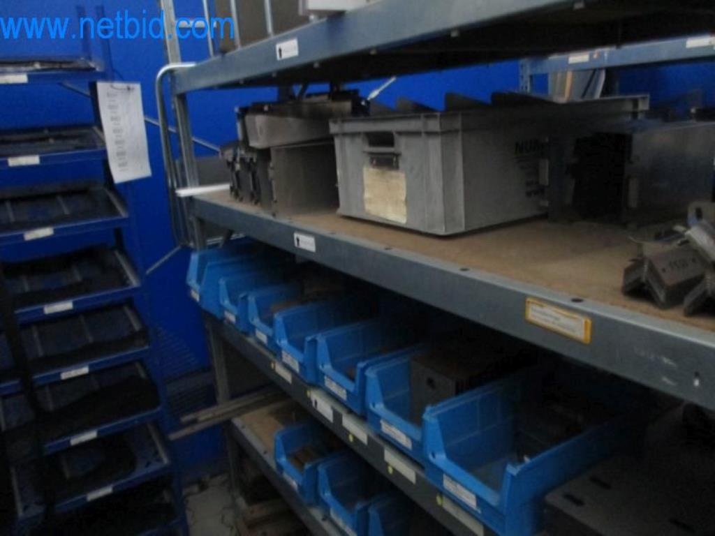 Maschinen, Fuhrpark und Betriebsausstattung-10