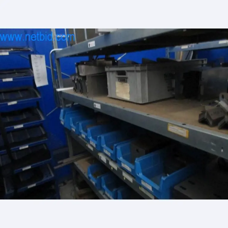 Maquinaria, parque móvil y equipos de explotación-10