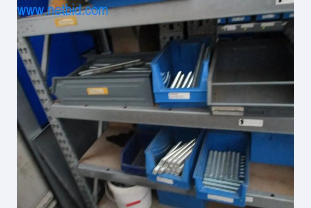 Maquinaria, parque móvil y equipos de explotación-14