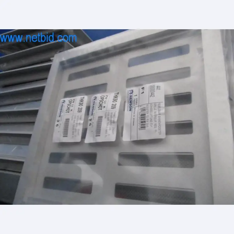 Maquinaria, parque móvil y equipos de explotación-8