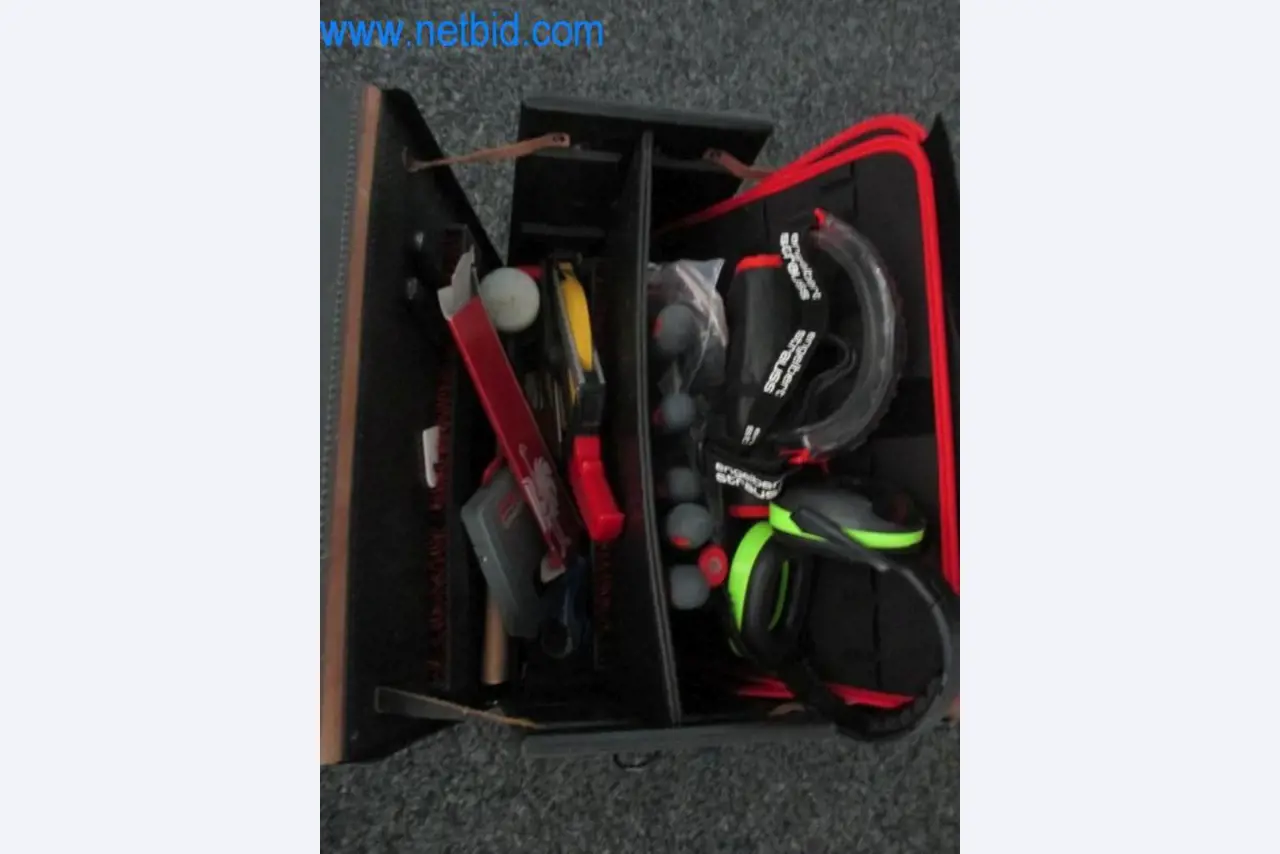 Maschinen, Fuhrpark und Betriebsausstattung-1