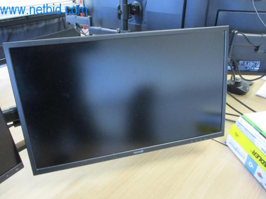 Maquinaria, parque móvil y equipos de explotación-2