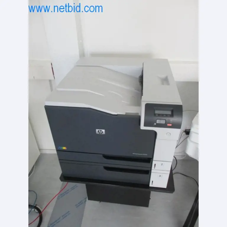 Maquinaria, parque móvil y equipos de explotación-1