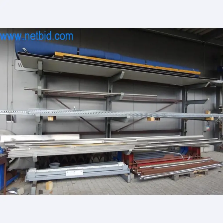 Stroji, vozni park in operativna oprema-1