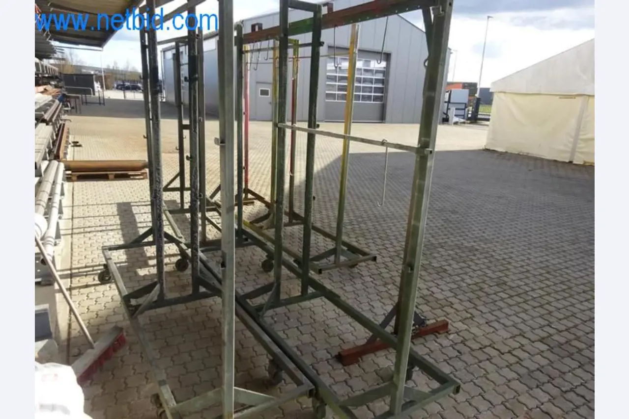 Stroje, vozový park a provozní zařízení-1