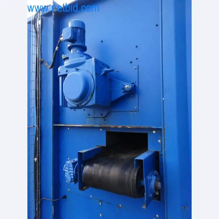 Stroje, vozový park a provozní zařízení-6