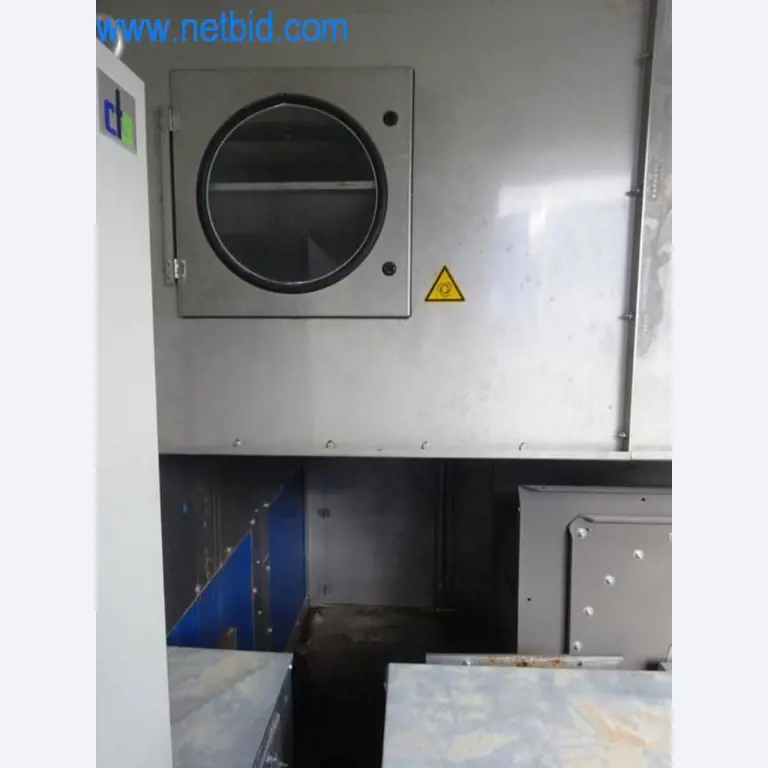 Stroje, vozový park a provozní zařízení-9