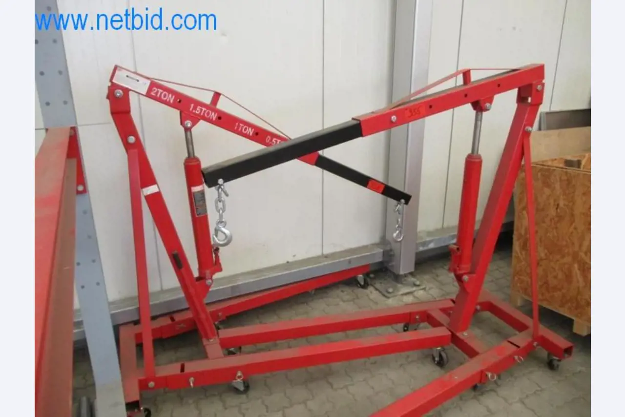 Maquinaria, parque móvil y equipos de explotación-1