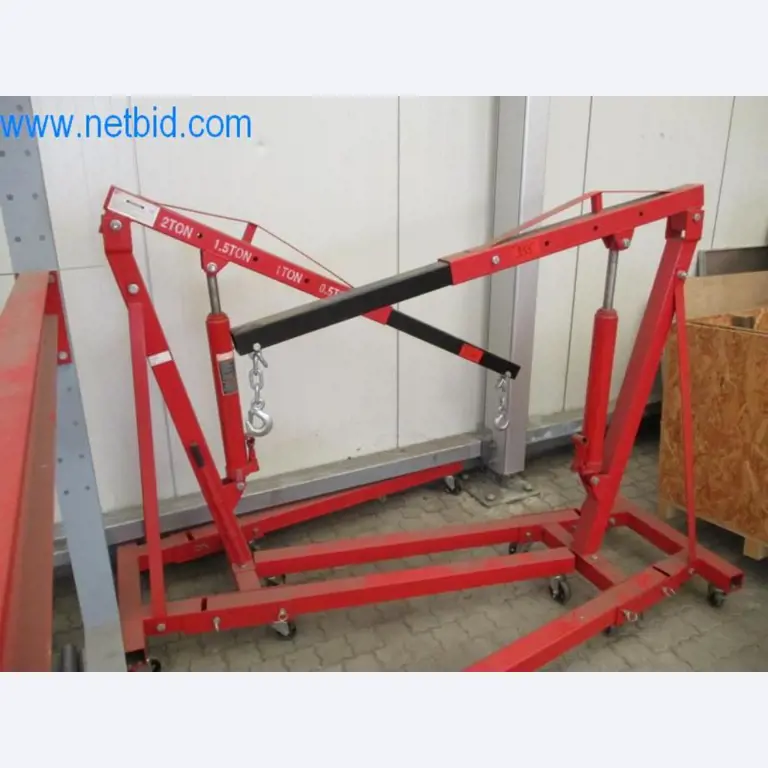 Maquinaria, parque móvil y equipos de explotación-1