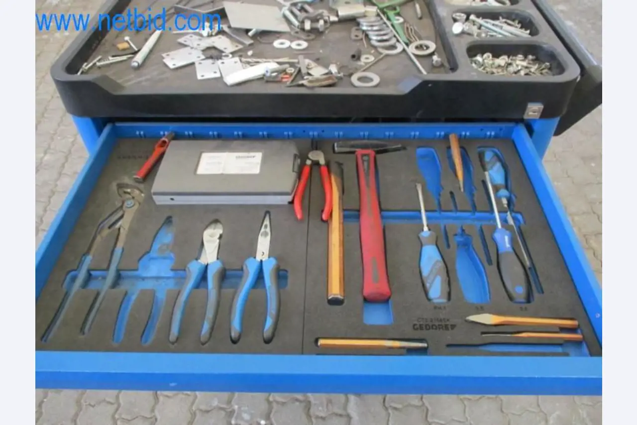 Maquinaria, parque móvil y equipos de explotación-4