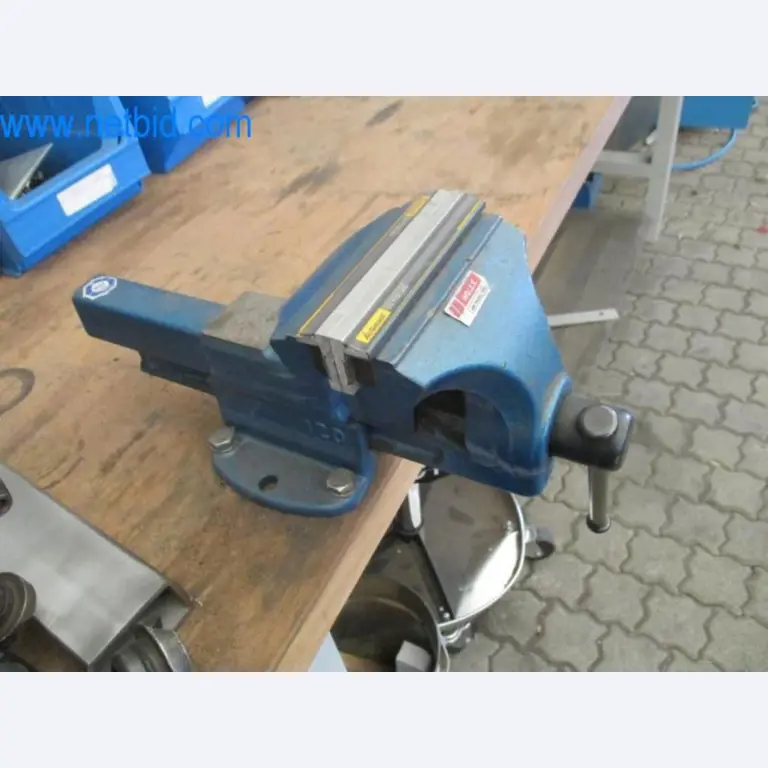 Stroje, vozový park a provozní zařízení-2