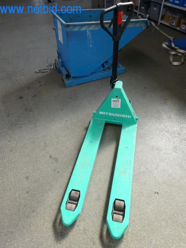 Maquinaria, parque móvil y equipos de explotación-1