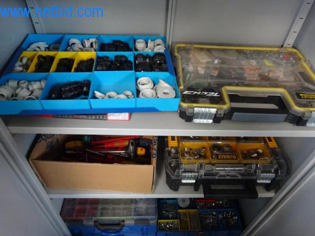 Stroje, vozový park a provozní zařízení-3