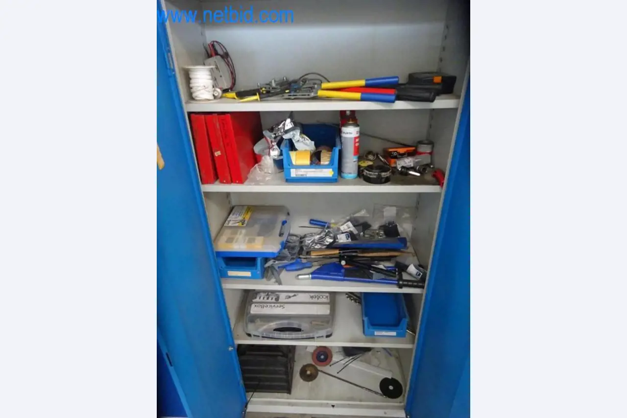 Stroje, vozový park a provozní zařízení-1