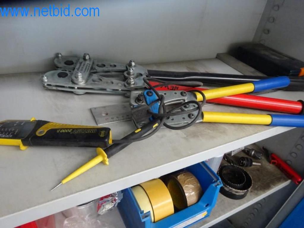 Maquinaria, parque móvil y equipos de explotación-2