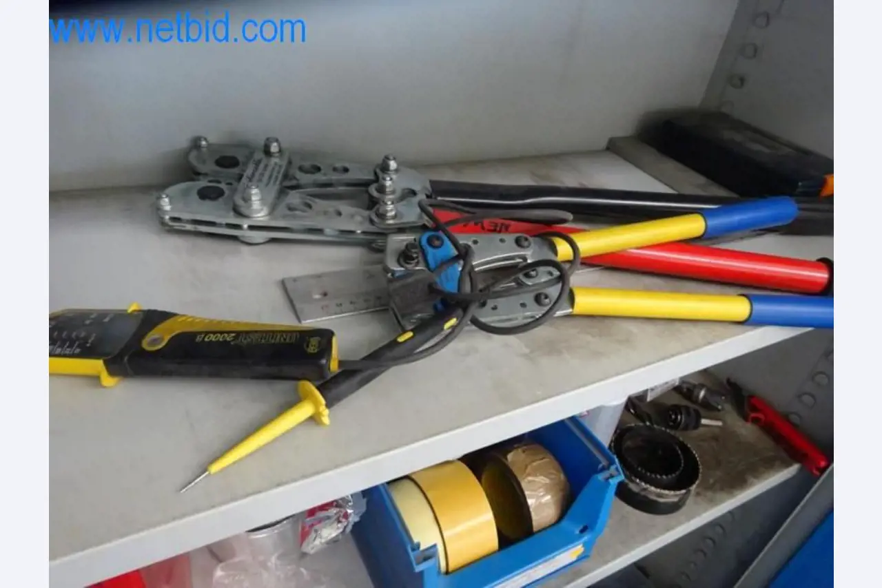 Stroje, vozový park a provozní zařízení-2