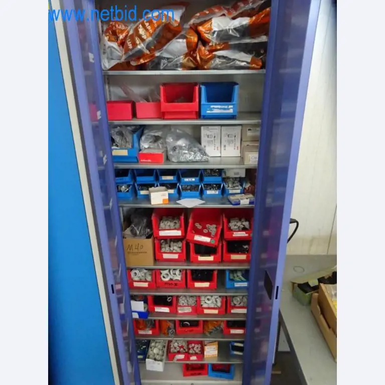 Stroje, vozový park a provozní zařízení-1