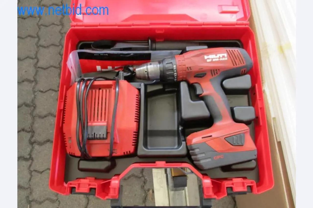 Stroje, vozový park a provozní zařízení-1