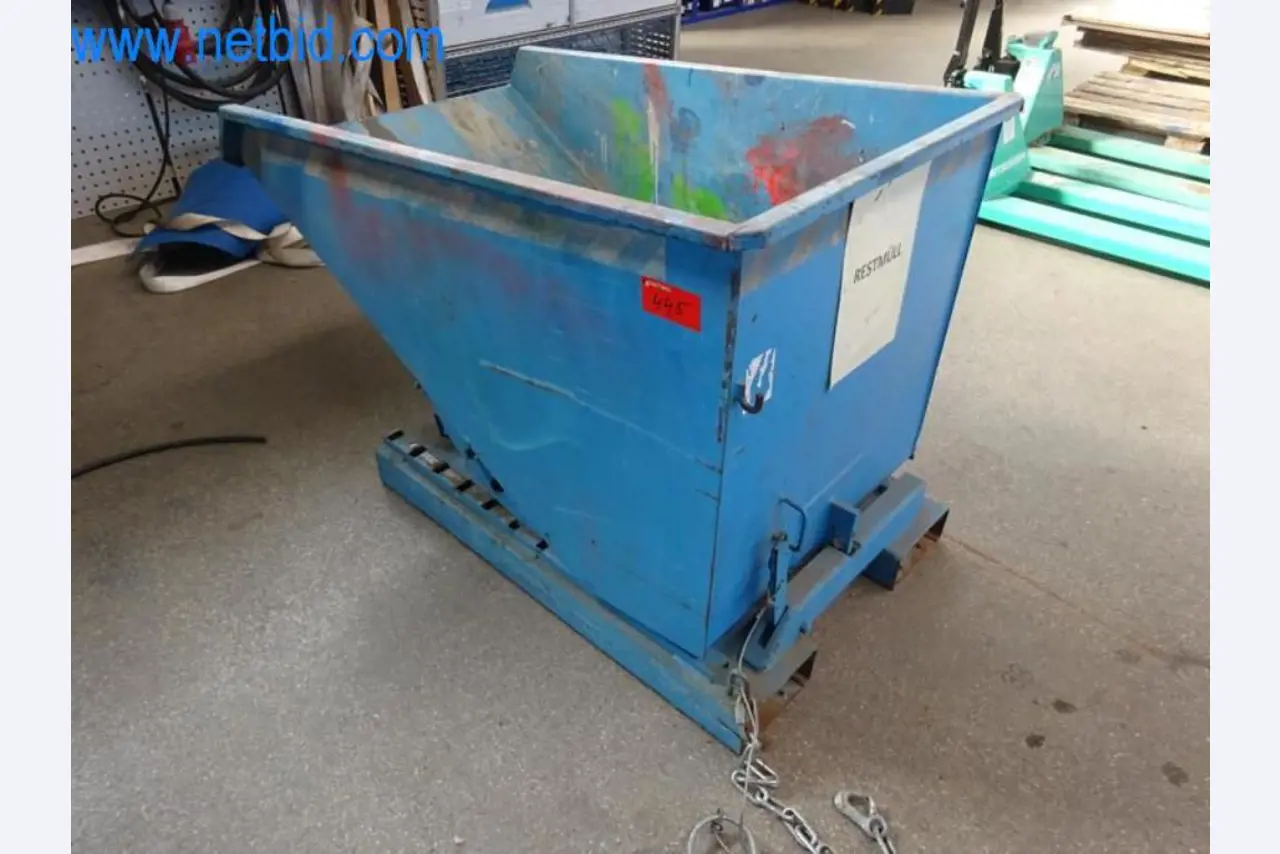 Stroje, vozový park a provozní zařízení-3