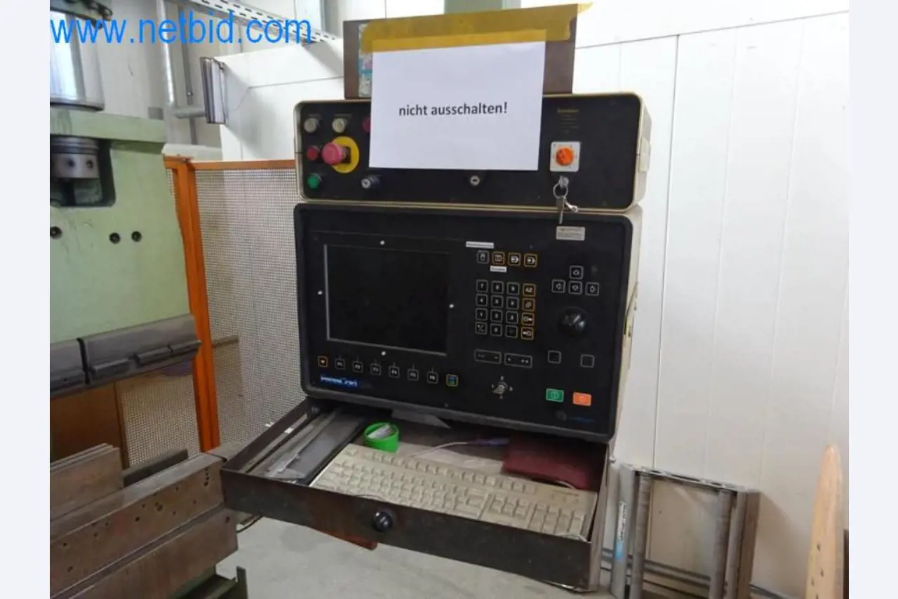 Stroje, vozový park a provozní zařízení-3