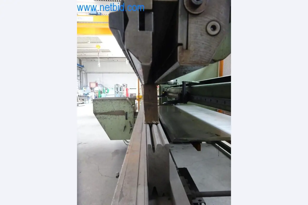 Stroje, vozový park a provozní zařízení-5