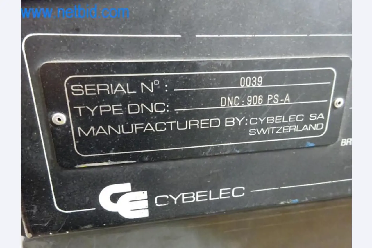 Stroje, vozový park a provozní zařízení-7