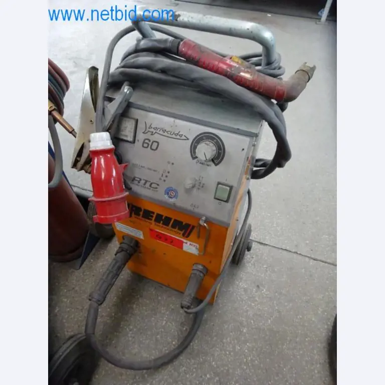 Maquinaria, parque móvil y equipos de explotación-1