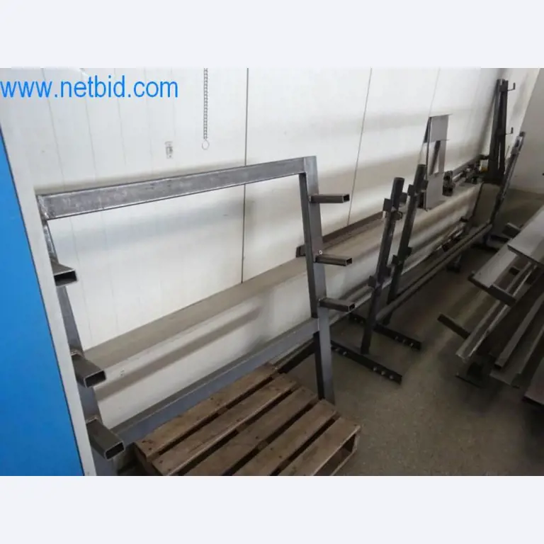 Stroje, vozový park a provozní zařízení-3