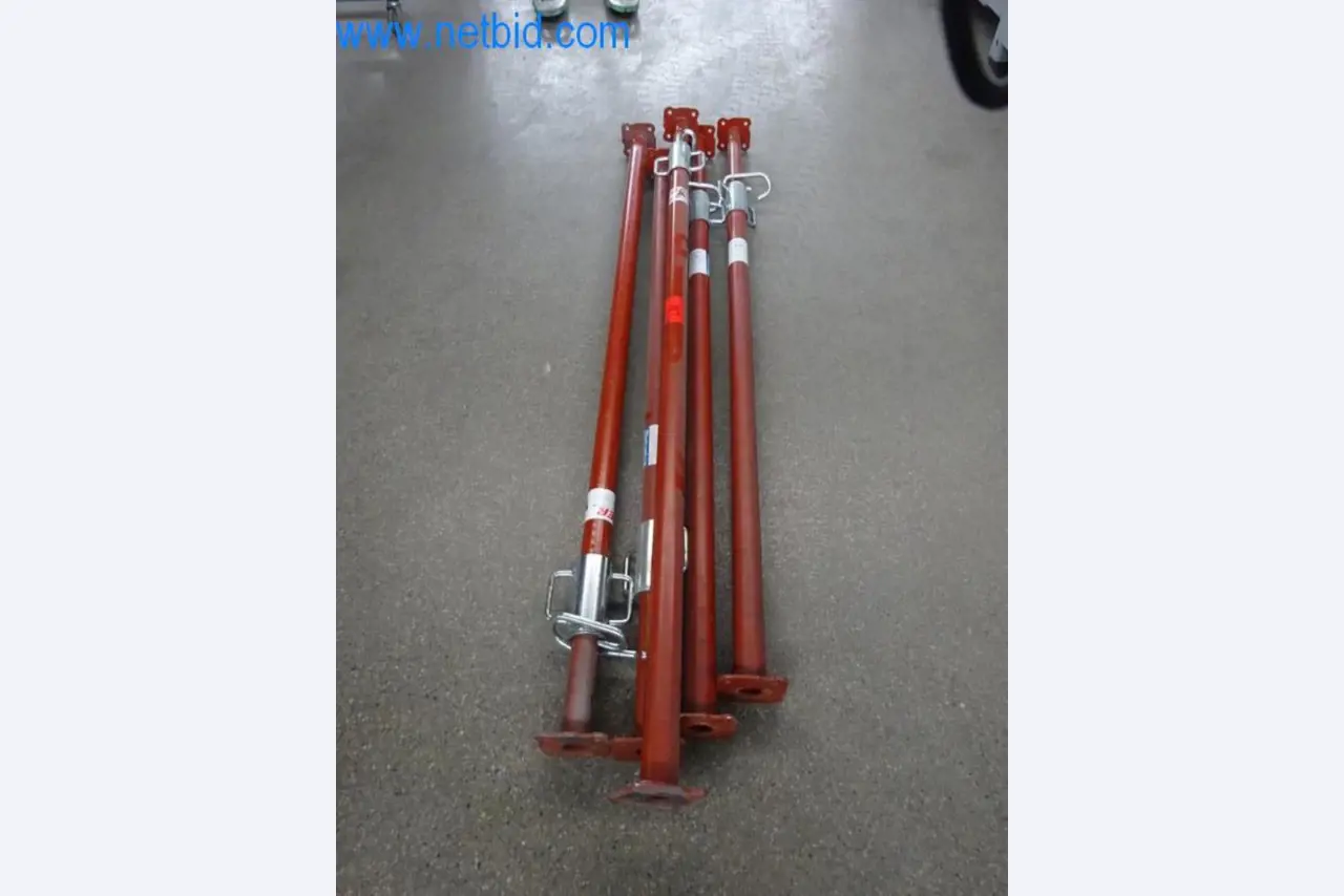 Machines, parc de véhicules et équipement d'entreprise-1