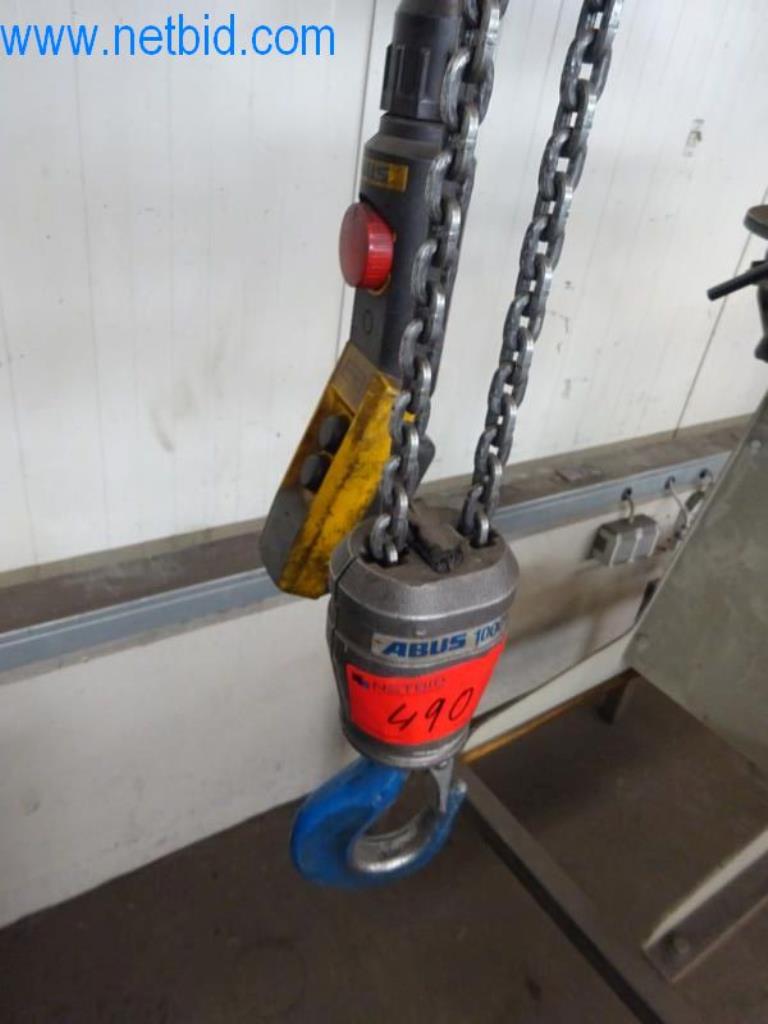 Stroje, vozový park a provozní zařízení-2