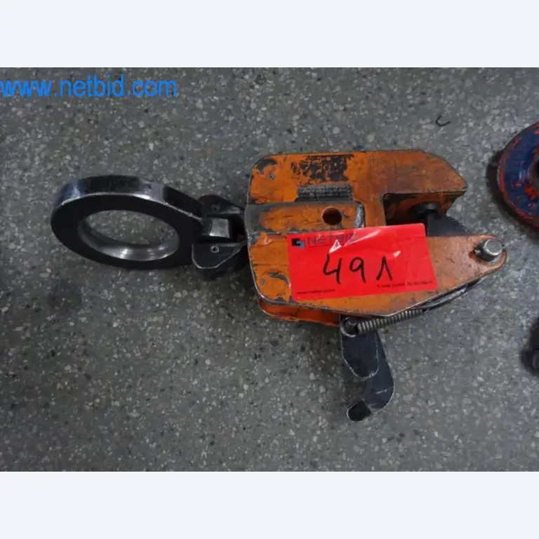 Stroje, vozový park a provozní zařízení-1