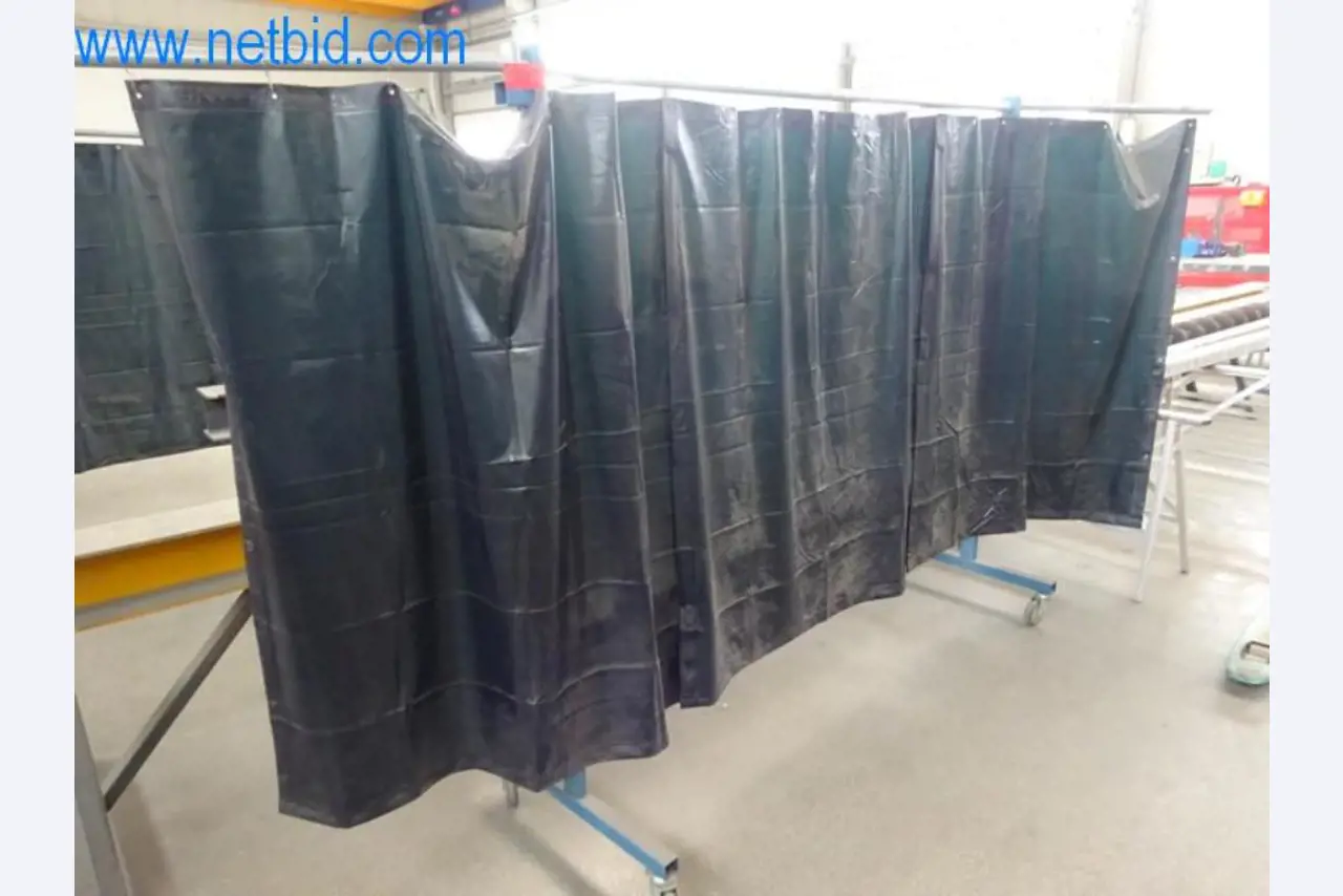 Maquinaria, parque móvil y equipos de explotación-1