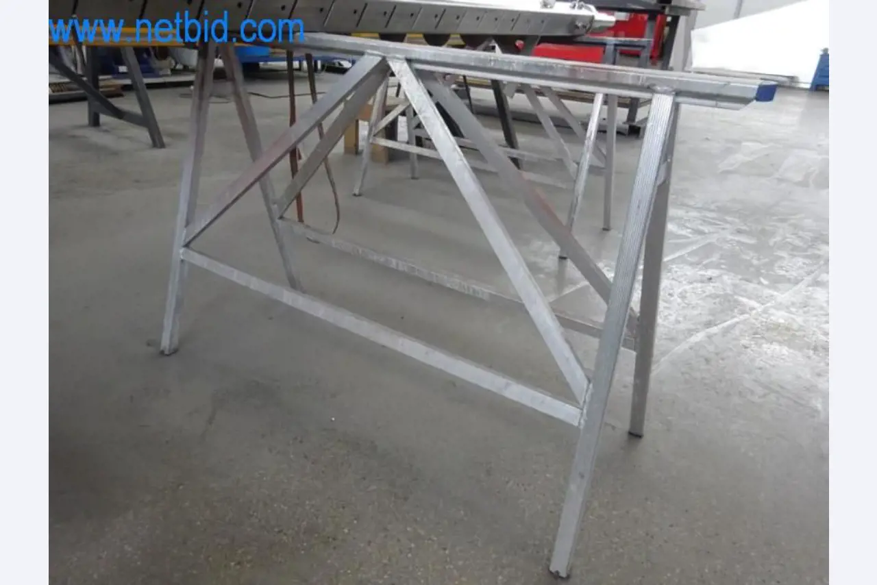 Stroje, vozový park a provozní zařízení-2